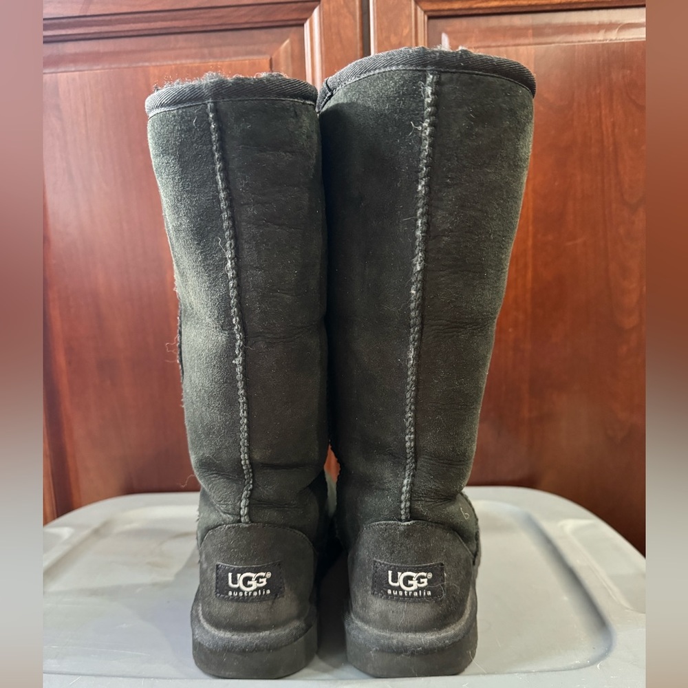 Tall Black Uggs